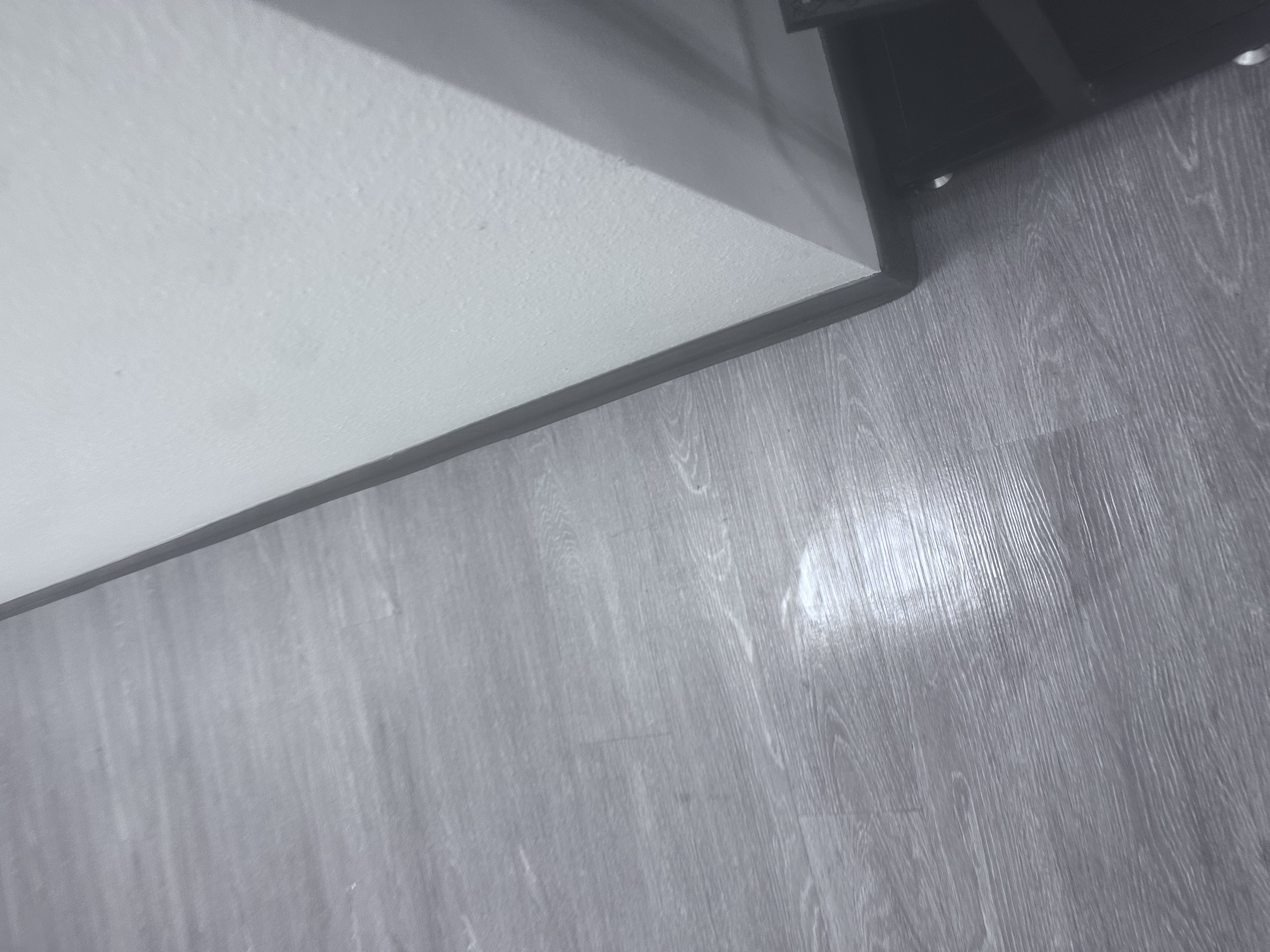 Detailed office floor edge after professional cleaning in Phoenix