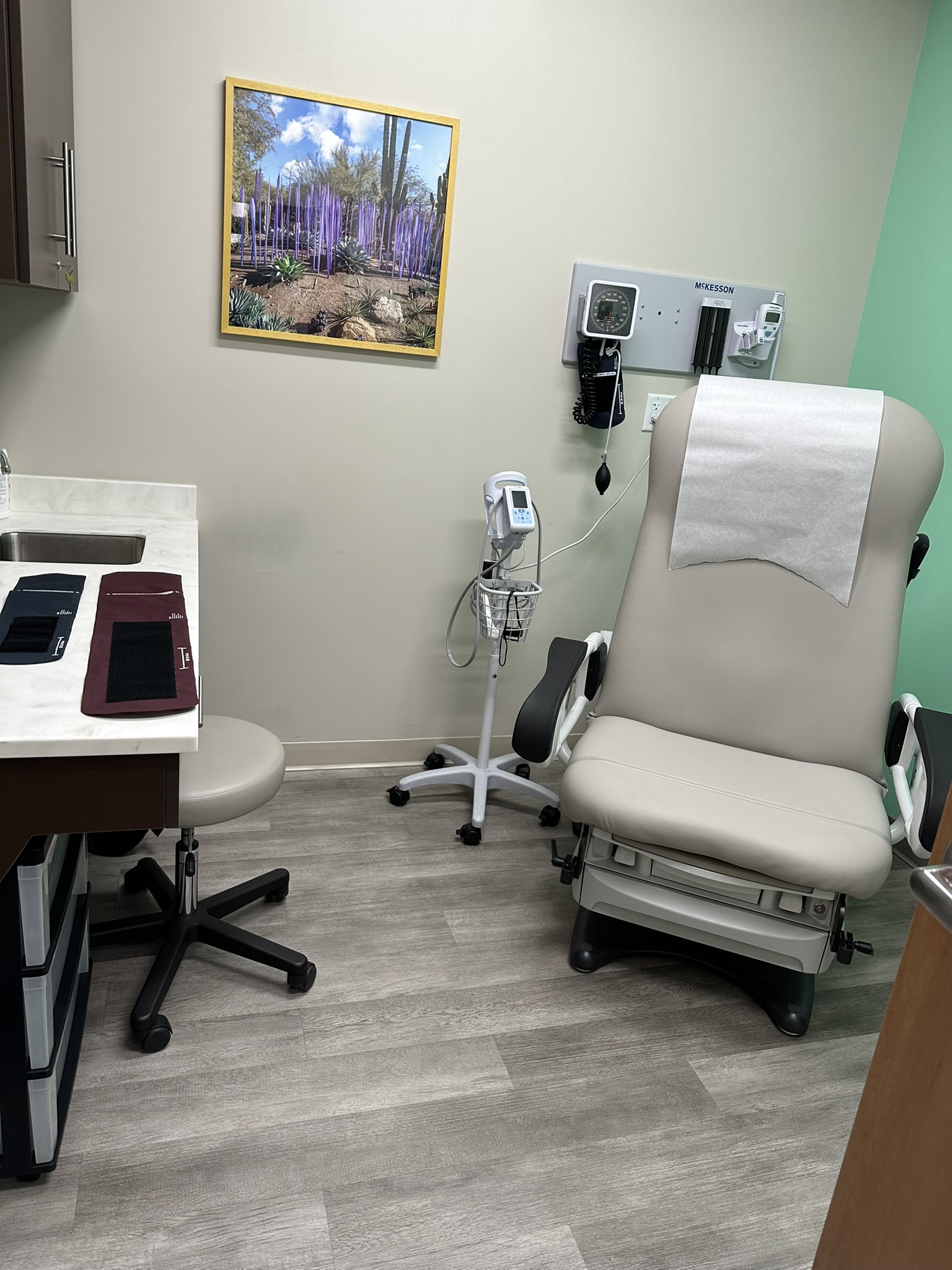 Medical exam room included in clinic cleaning inspection