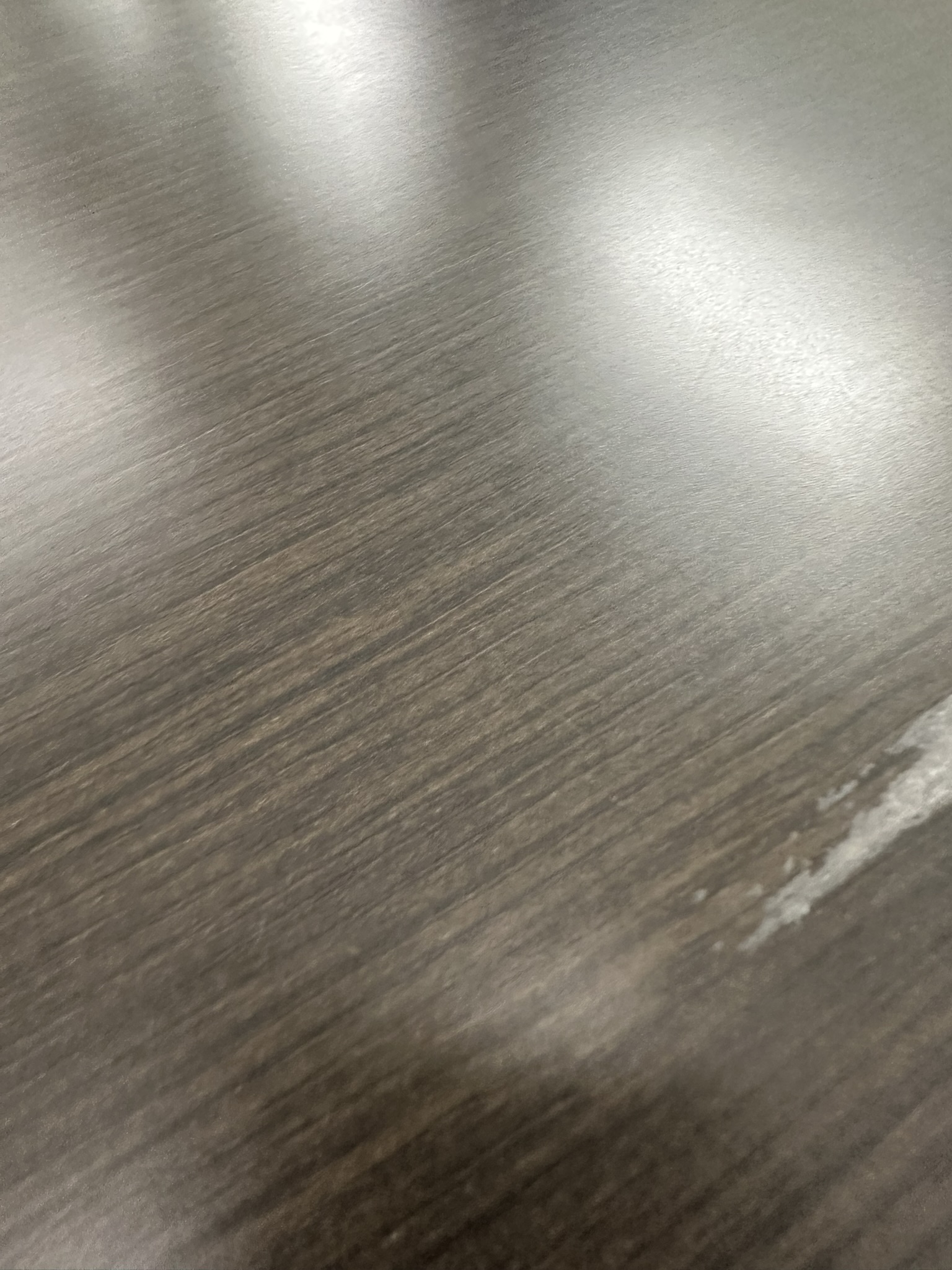 Hard surface countertop reviewed for maintenance needs