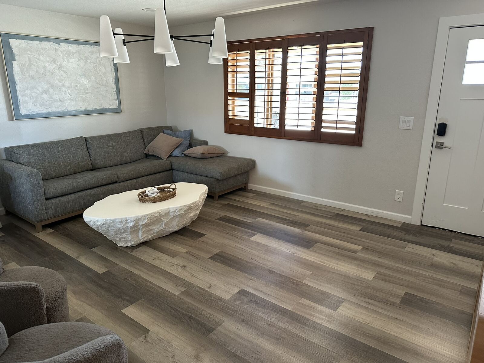 Primary bedroom reset with fresh linens during Scottsdale vacation rental cleaning